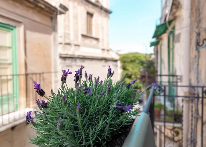 NicolHouse - Appartamento nel centro storico di Palermo